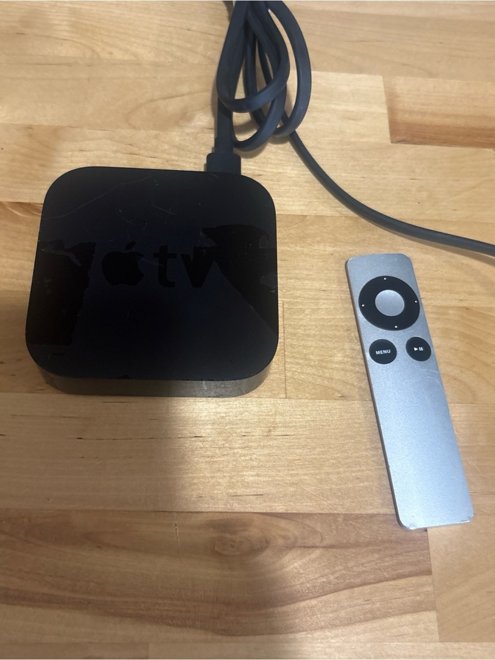 Apple TV Model A1427 (3rd Gen) with Power Cord and Remote Included